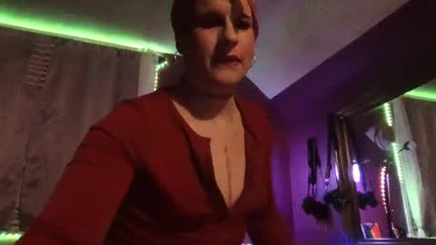 Snapshot of thegirlnextdoor28 chatting on 2, 2, 2025 Arianna online show from 2, 2, 2025