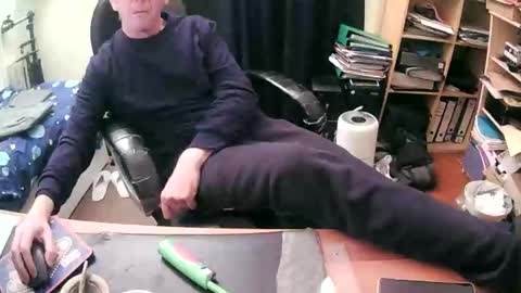 Snapshot of thegoodteacher54 chatting on 25, 11, 2025 paul online show from 25, 11, 2025