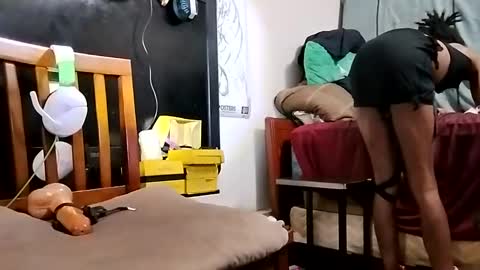 Snapshot of theguyss678 chatting on 4, 2, 2025 Arching4Life online show from 4, 2, 2025