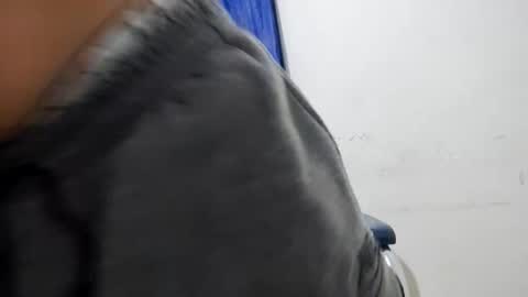 thehousedog online show from 18, 2, 2026