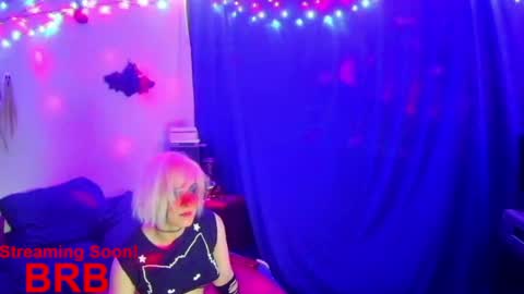 thehungmantis online show from 5, 3, 2025