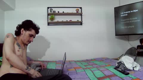 Snapshot of theking11220 chatting on 28, 9, 2025 theking11220 online show from 28, 9, 2025