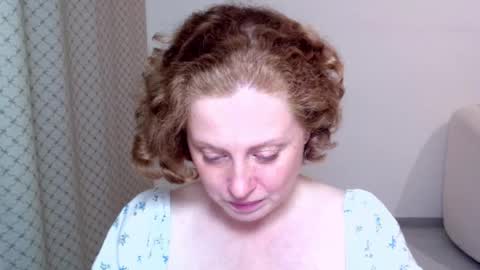 Ella online show from 22, 9, 2025