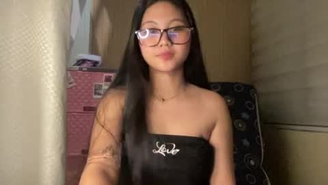 Snapshot of thelifeof_kiara chatting on 19, 6, 2026 thelifeof_kiara online show from 19, 6, 2026