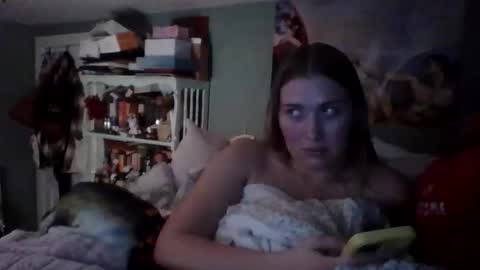 Little Bambii online show from 5, 2, 2026