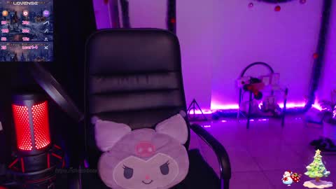 thelittlecherry_ online show from 13, 12, 2024