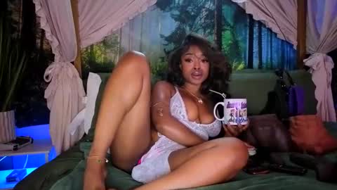 thelovelybrown online show from 10, 6, 2026
