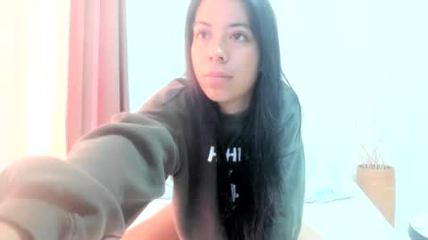 Emily and andre online show from 21, 10, 2025