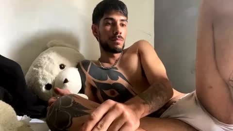 Snapshot of themarttinguyyy chatting on 21, 12, 2024 themarttinguyyy online show from 21, 12, 2024