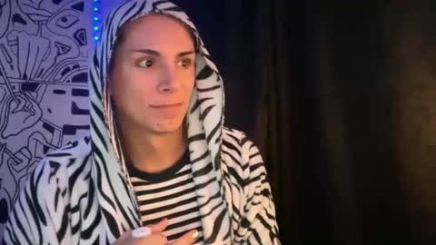 Lucy Lucy online show from 24, 10, 2025