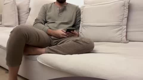 TheMonarchGoat online show from 10, 1, 2025