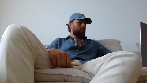 TheMonarchGoat online show from 21, 11, 2025