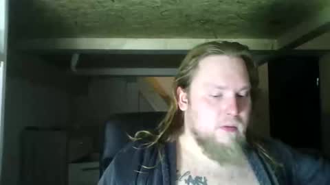 thenewdude1992 online show from 9, 2, 2025