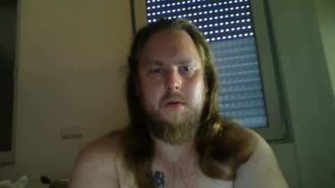 thenewdude1992 online show from 17, 7, 2026