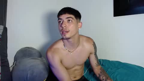 Snapshot of theo_levis chatting on 28, 3, 2026 theo_levis online show from 28, 3, 2026