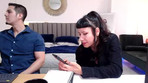 Snapshot of theoffice_couple chatting on 1, 7, 2026 The Office Couple online show from 1, 7, 2026