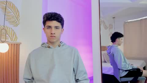  THEO- MATEO  online show from 17, 12, 2024