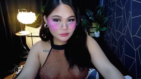 Snapshot of theonly_chin chatting on 4, 3, 2026 FRANCINE online show from 4, 3, 2026