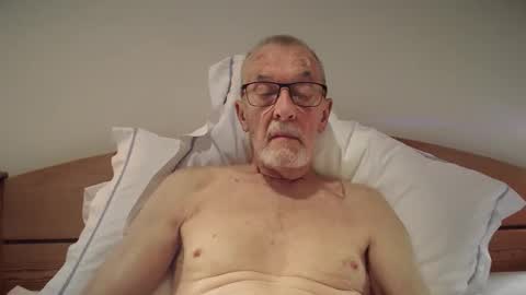 theowlandthe online show from 4, 12, 2025