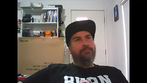 Snapshot of theozbeardguy chatting on 13, 2, 2026 aussiebeard online show from 13, 2, 2026
