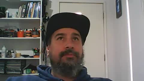 Snapshot of theozbeardguy chatting on 2, 7, 2026 aussiebeard online show from 2, 7, 2026
