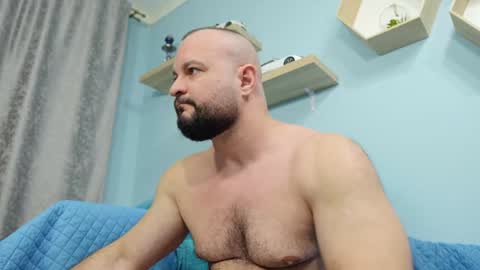 Snapshot of thephenomone chatting on 25, 1, 2025 Chris online show from 25, 1, 2025