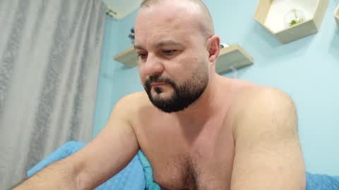 Snapshot of thephenomone chatting on 27, 1, 2025 Chris online show from 27, 1, 2025