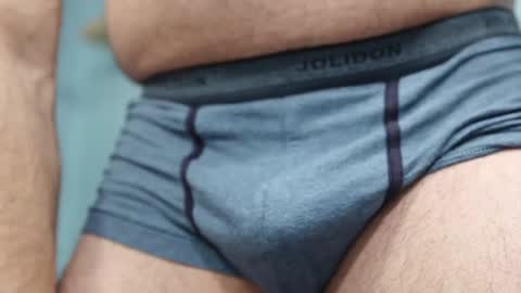 Snapshot of thephenomone chatting on 29, 1, 2025 Chris online show from 29, 1, 2025