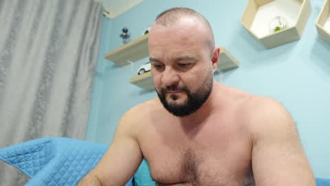 Snapshot of thephenomone chatting on 7, 2, 2025 Chris online show from 7, 2, 2025