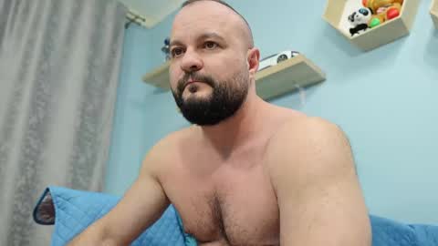 Snapshot of thephenomone chatting on 4, 3, 2025 Chris online show from 4, 3, 2025