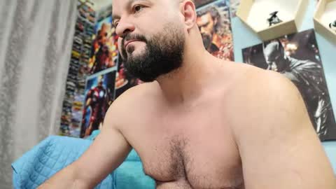 Snapshot of thephenomone chatting on 15, 9, 2025 Chris online show from 15, 9, 2025