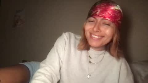 therain222 online show from 18, 11, 2025