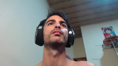 Santiago Enrique online show from 28, 2, 2025