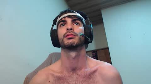 Santiago Enrique online show from 18, 11, 2025