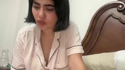 therealcamilabaddie online show from 28, 2, 2025