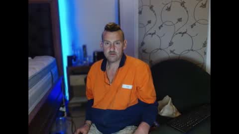 Snapshot of therealkurva4u chatting on 24, 9, 2025 therealkurva4u online show from 24, 9, 2025