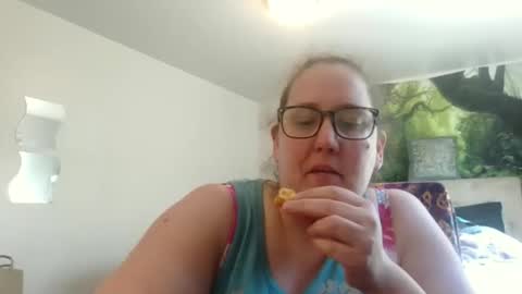 theresmoretolife online show from 24, 5, 2026