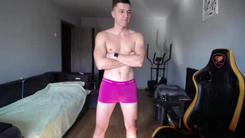 Snapshot of theroadtomars chatting on 15, 9, 2025 Nick online show from 15, 9, 2025