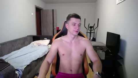 Snapshot of theroadtomars chatting on 18, 9, 2025 Nick online show from 18, 9, 2025