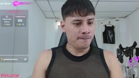 Snapshot of therokalejandro chatting on 13, 9, 2025 ALEJANDRO online show from 13, 9, 2025