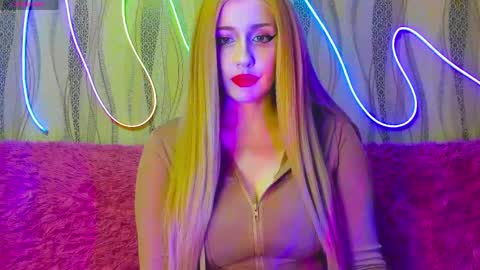 Snapshot of therosesweet chatting on 26, 5, 2026 Rose online show from 26, 5, 2026