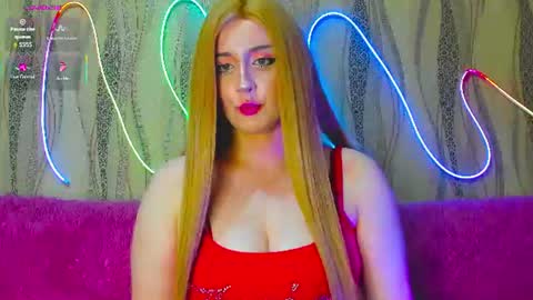 Snapshot of therosesweet chatting on 10, 6, 2026 Rose online show from 10, 6, 2026