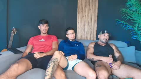 thestraightroom online show from 1, 4, 2026