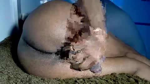 Snapshot of thetightestass14 chatting on 1, 1, 2025 thetightestass14 online show from 1, 1, 2025