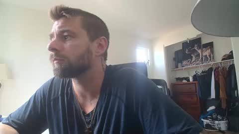Snapshot of theufcfan_8181 chatting on 2, 4, 2026 troy online show from 2, 4, 2026