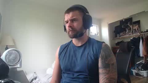 Snapshot of theufcfan_8181 chatting on 9, 4, 2026 troy online show from 9, 4, 2026