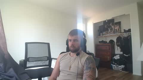 Snapshot of theufcfan_8181 chatting on 1, 5, 2026 troy online show from 1, 5, 2026