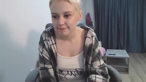 theysaidimcute online show from 25, 2, 2026