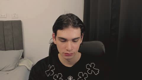 thiaan__ online show from 25, 12, 2024