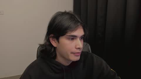 thiaan__ online show from 14, 2, 2025